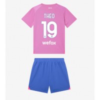 Camiseta AC Milan Theo Hernandez #19 Tercera Equipación Replica 2023-24 para niños mangas cortas (+ Pantalones cortos)